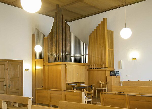 Bild: Die Orgel der Friedenskirche in Waldsassen.